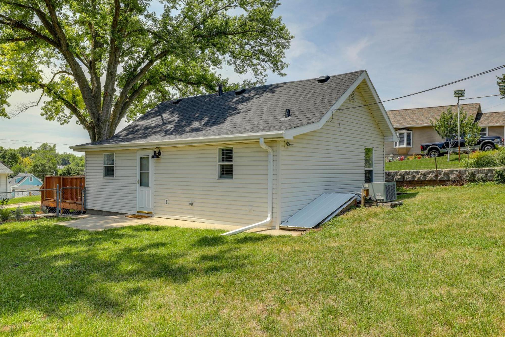 Cozy Omaha Vacation Rental 6 Miles To Downtown! エクステリア 写真